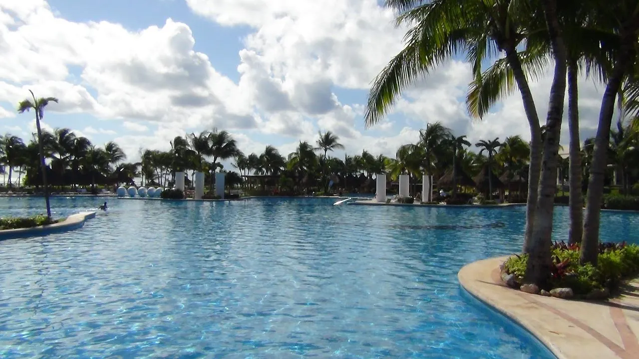 Suites At Mayan Palace Vidanta Resort Riviera Maya 5*, Playa Paraiso